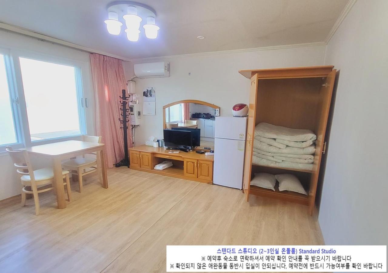 Seaside Minbak Villa โกซ็อง ภายนอก รูปภาพ