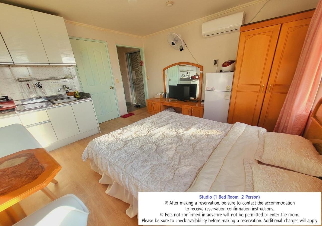 Seaside Minbak Villa โกซ็อง ภายนอก รูปภาพ